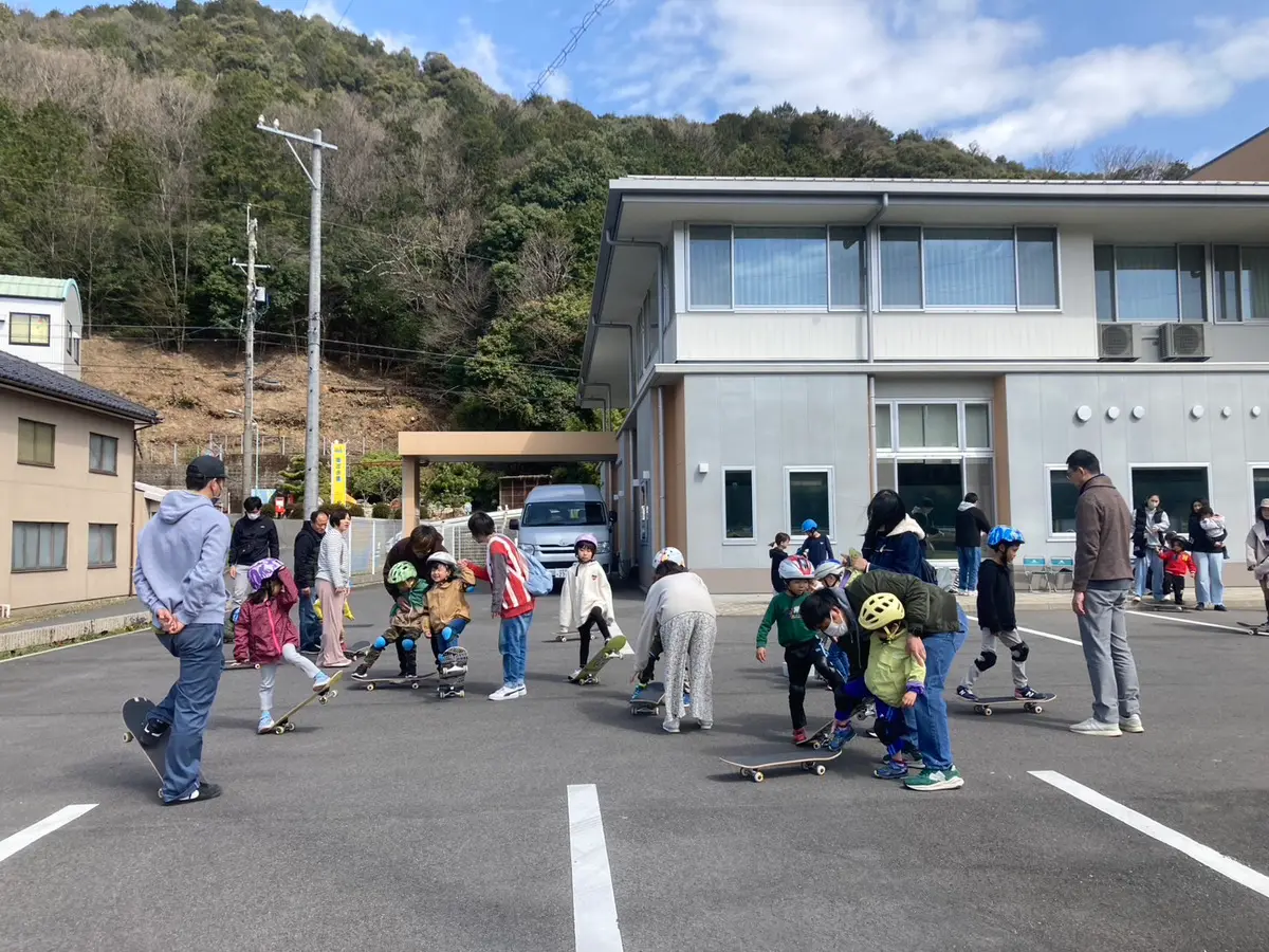 スケートボード教室,岐阜市小児科,岐阜市発達支援,ホームページ制作事例